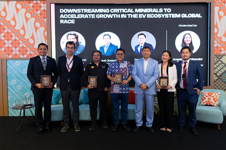 Indonesia Races Ahead on Climate and Energy Leadership at  ‘Change Accelerated Live’ During Formula E Jakarta 2025